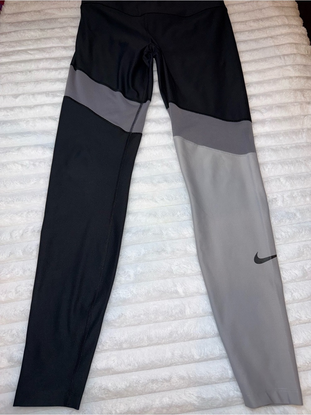 Nike Black and Gray Colorblock Kids Leggings